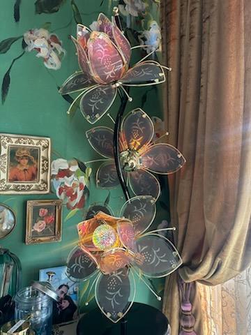 vintage floral lamp